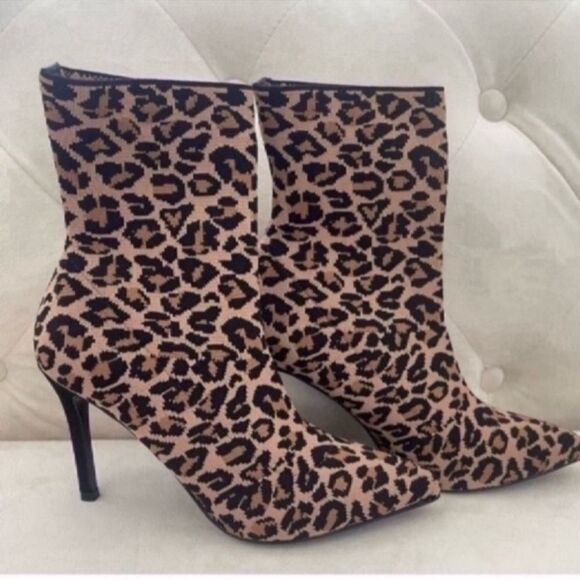 Steve Madden Leopard Print Stiletto Ankle Boots Size 6 - Picture 2 of 12